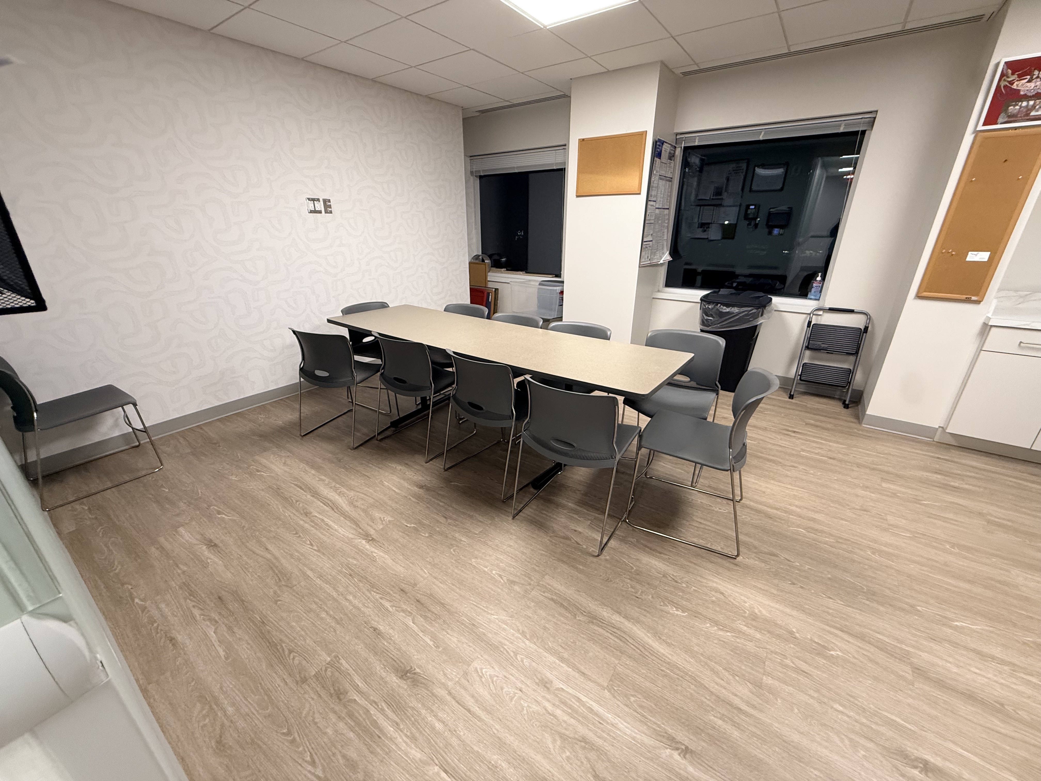 Medical & Clinical Cleaning Image