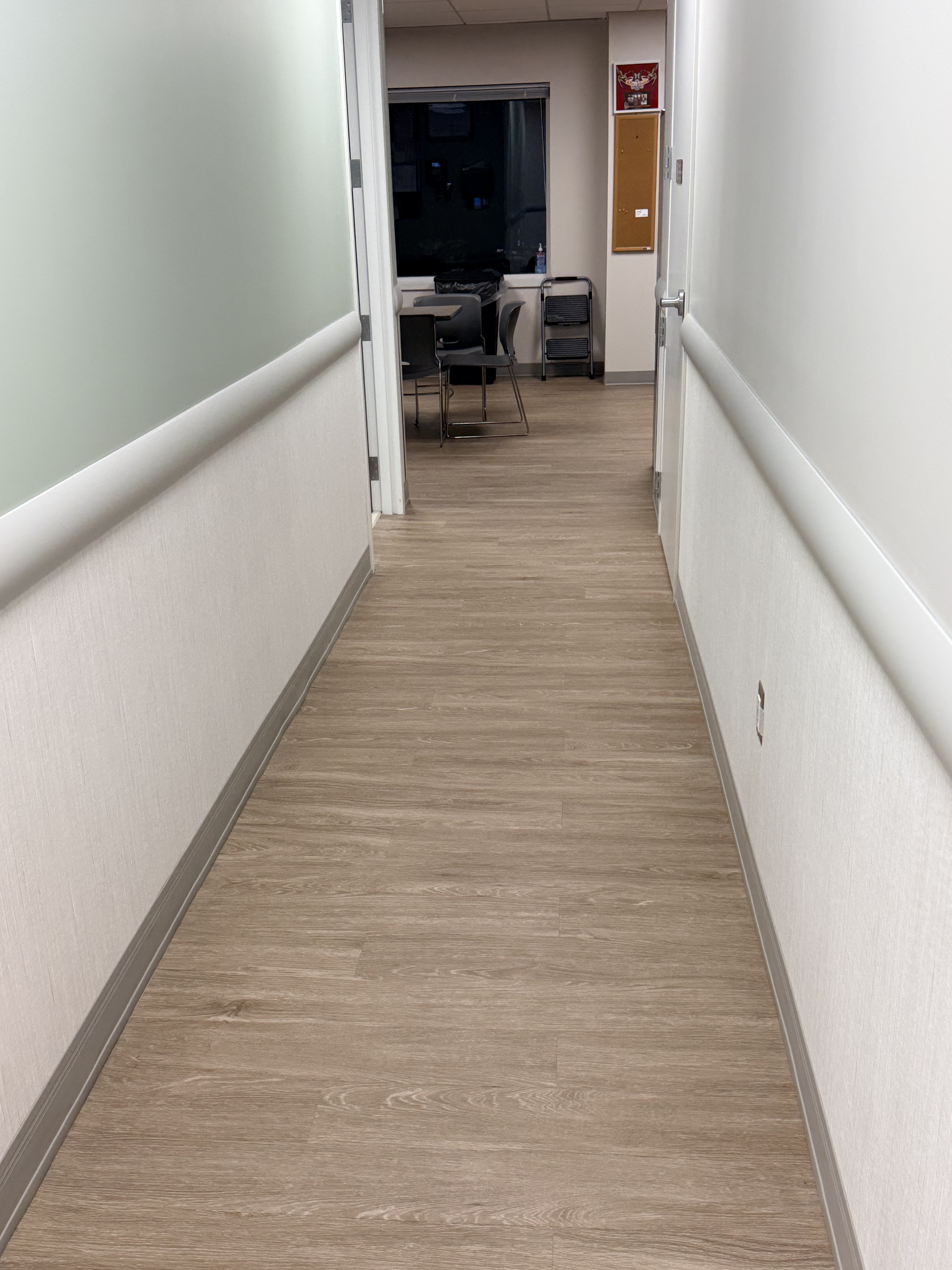 Medical & Clinical Cleaning Image