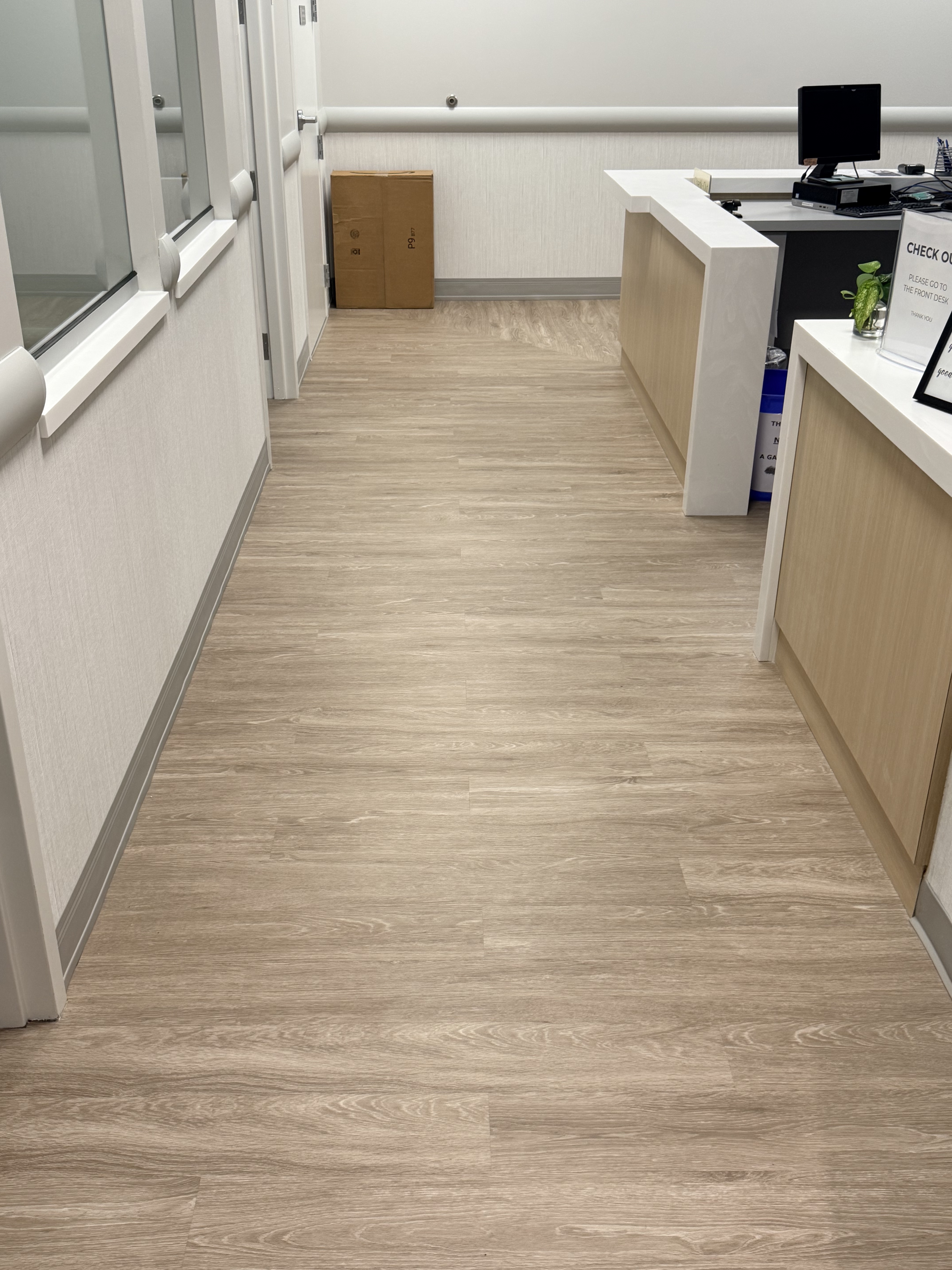 Medical & Clinical Cleaning Image