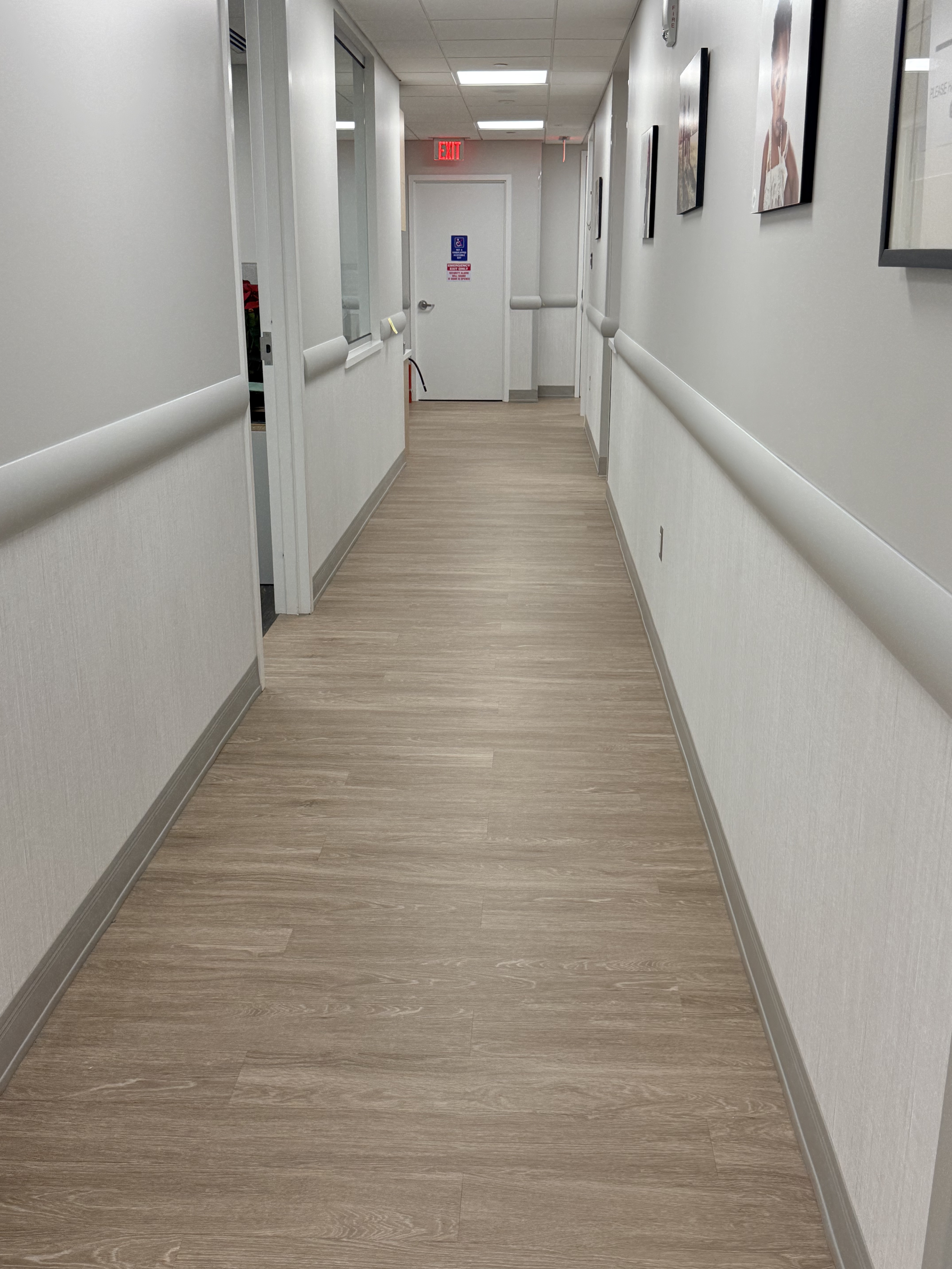 Medical & Clinical Cleaning Image