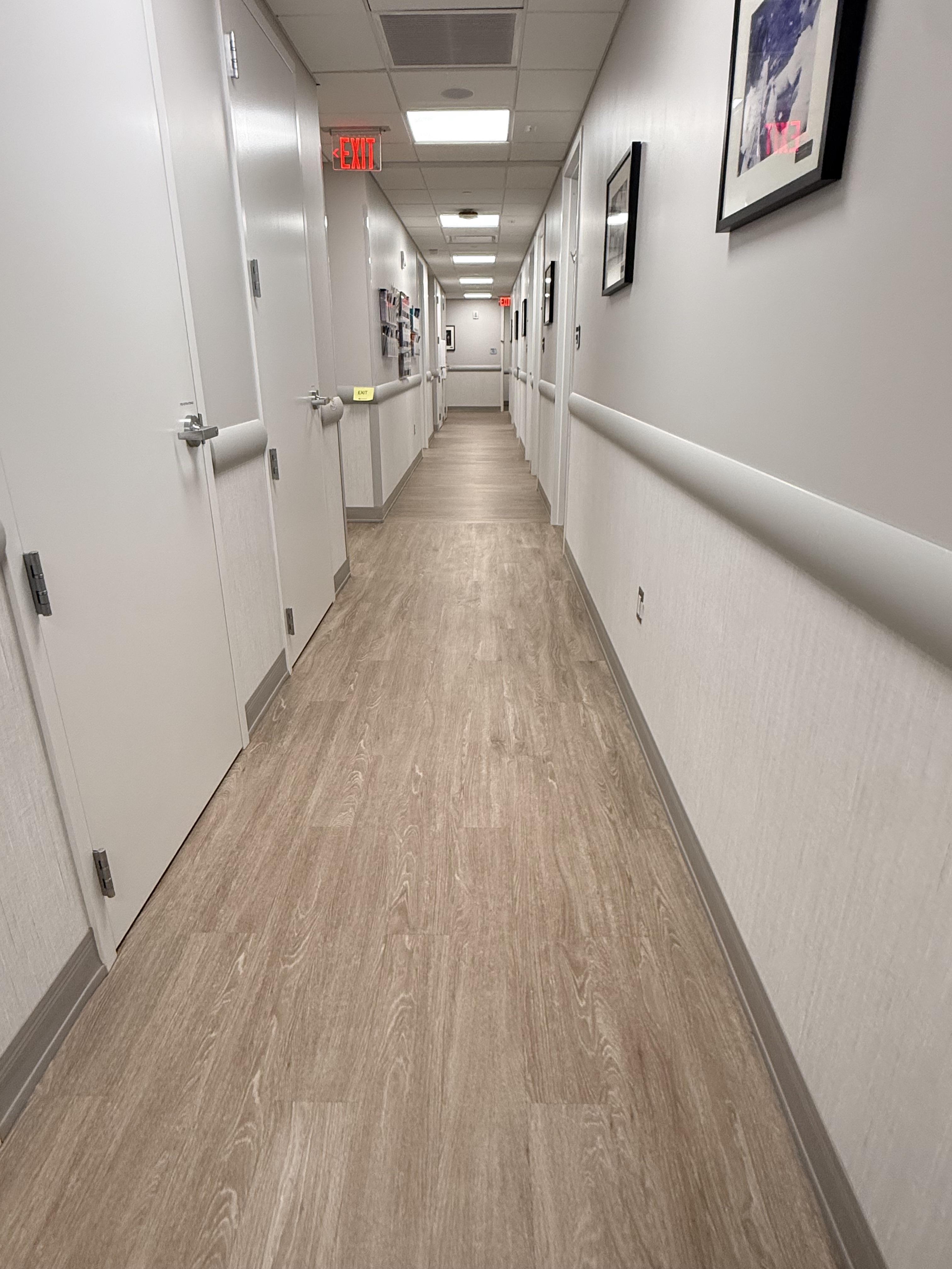 Medical & Clinical Cleaning Image