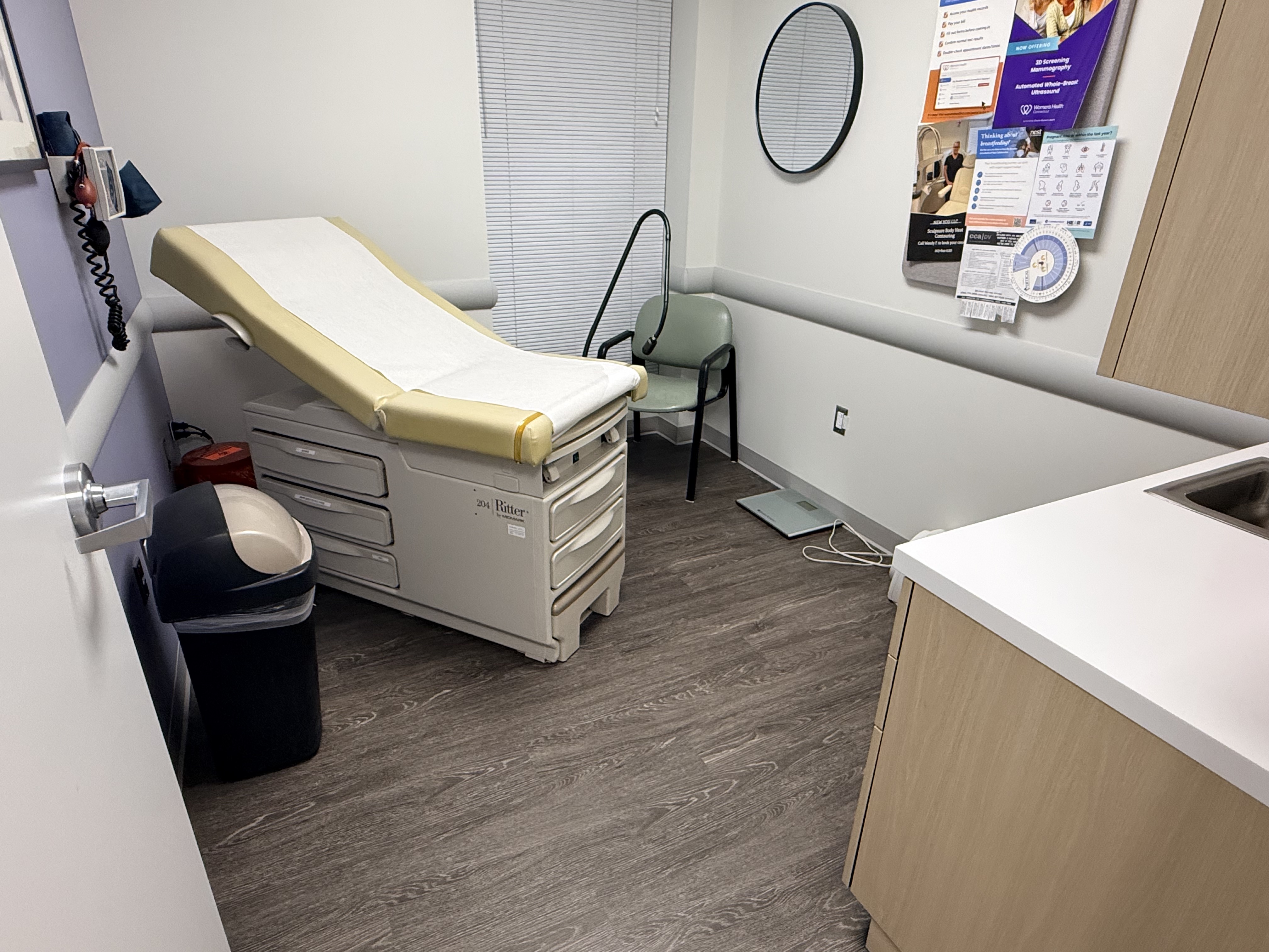 Medical & Clinical Cleaning Image